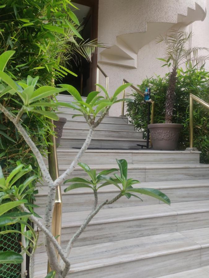 ואדודרה Hotel Grg מראה חיצוני תמונה