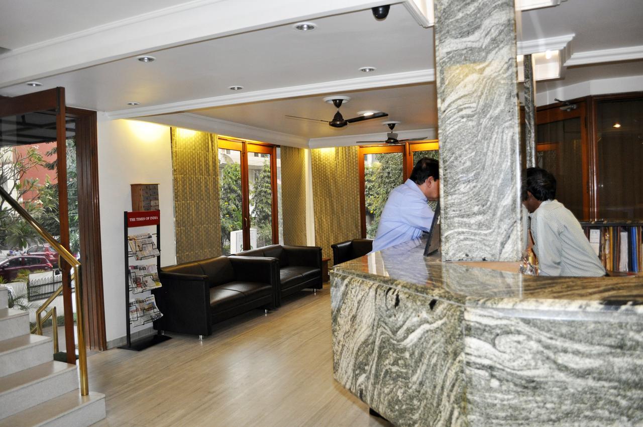ואדודרה Hotel Grg מראה חיצוני תמונה