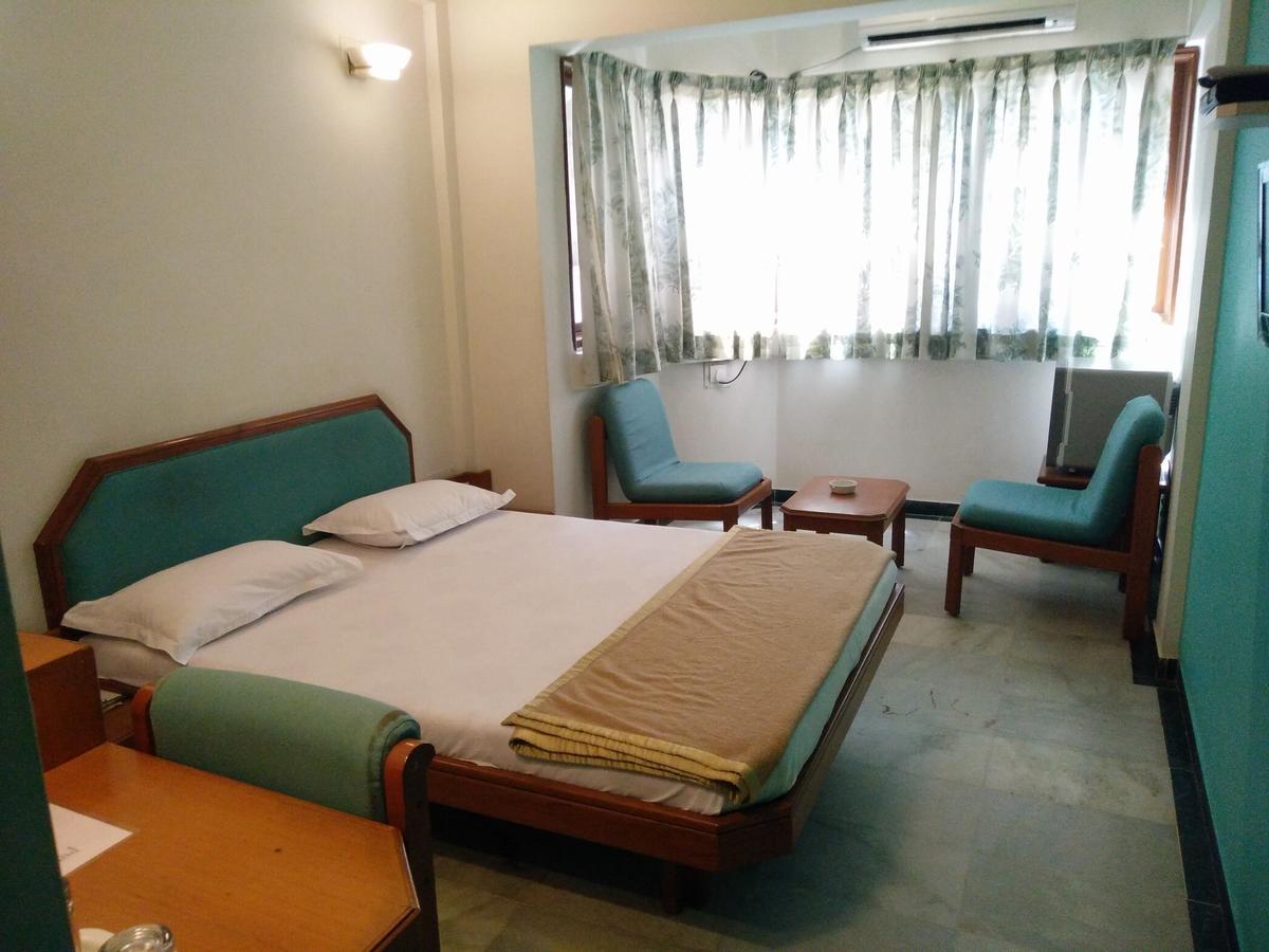 ואדודרה Hotel Grg מראה חיצוני תמונה