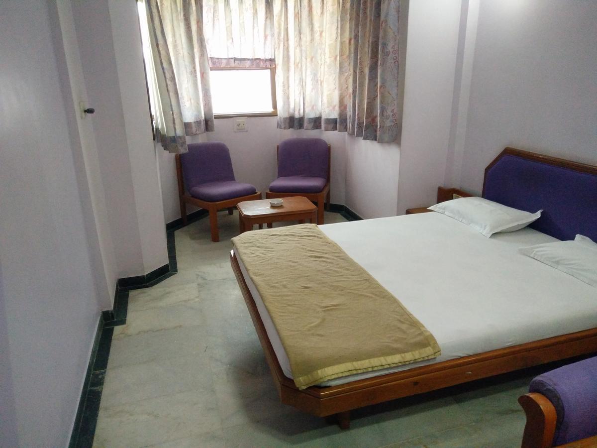 ואדודרה Hotel Grg מראה חיצוני תמונה
