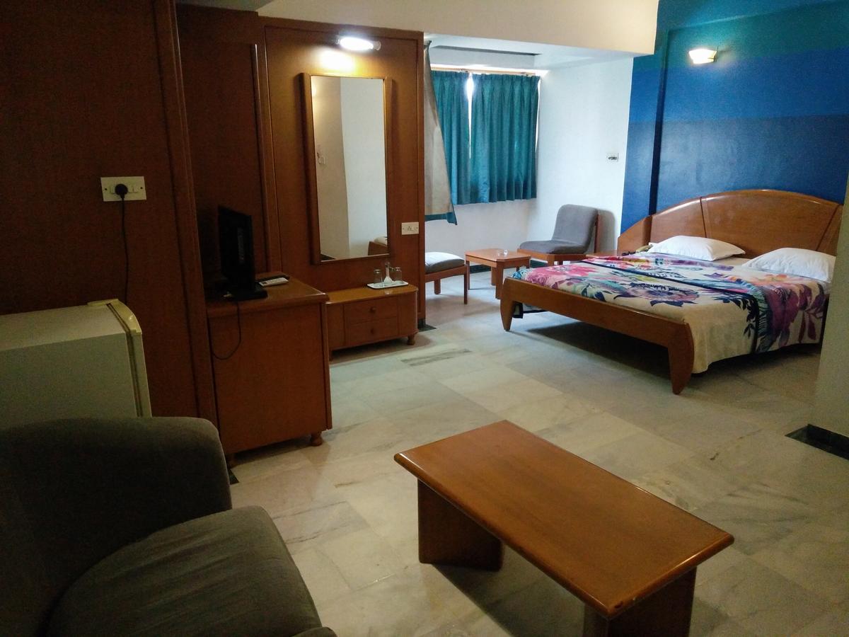 ואדודרה Hotel Grg מראה חיצוני תמונה